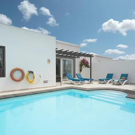 Lanzahost Casa Patricio Costa Teguise