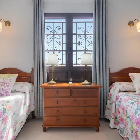 Lanzahost Casa Patricio Βίλα