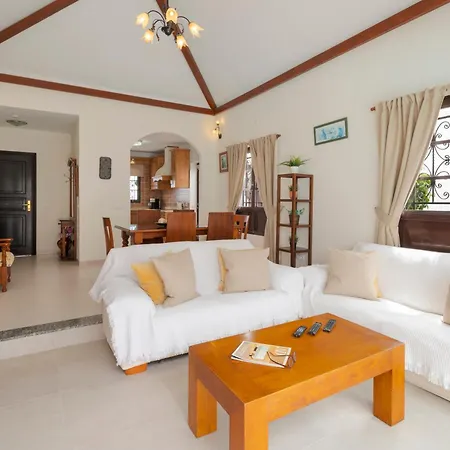 Lanzahost Casa Patricio Βίλα Costa Teguise