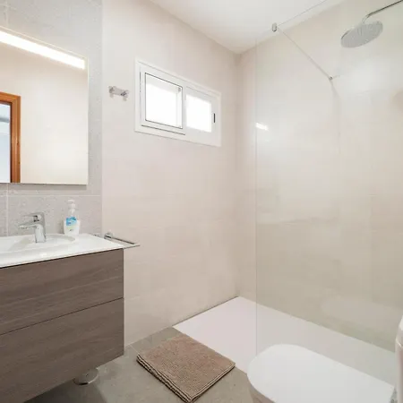 Lanzahost Casa Patricio Villa