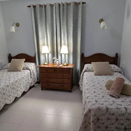 Lanzahost Casa Patricio * كوستا تاغيسي