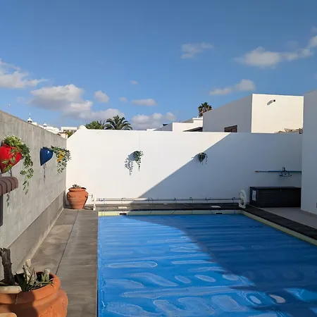 فيلة Lanzahost Casa Patricio
