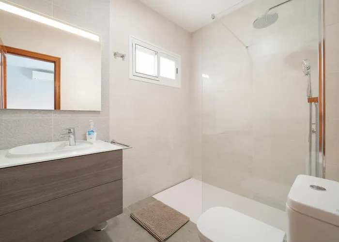 Lanzahost Casa Patricio Villa